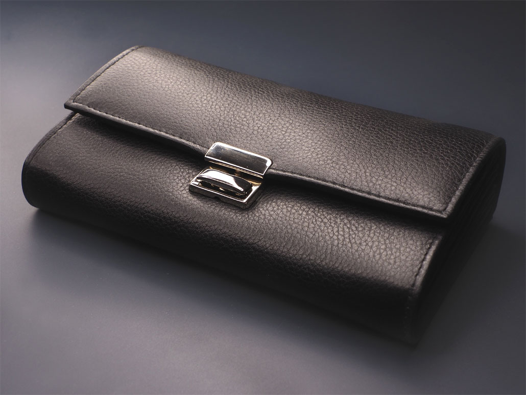 Waiter wallet