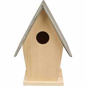 Bird box with zinc roof