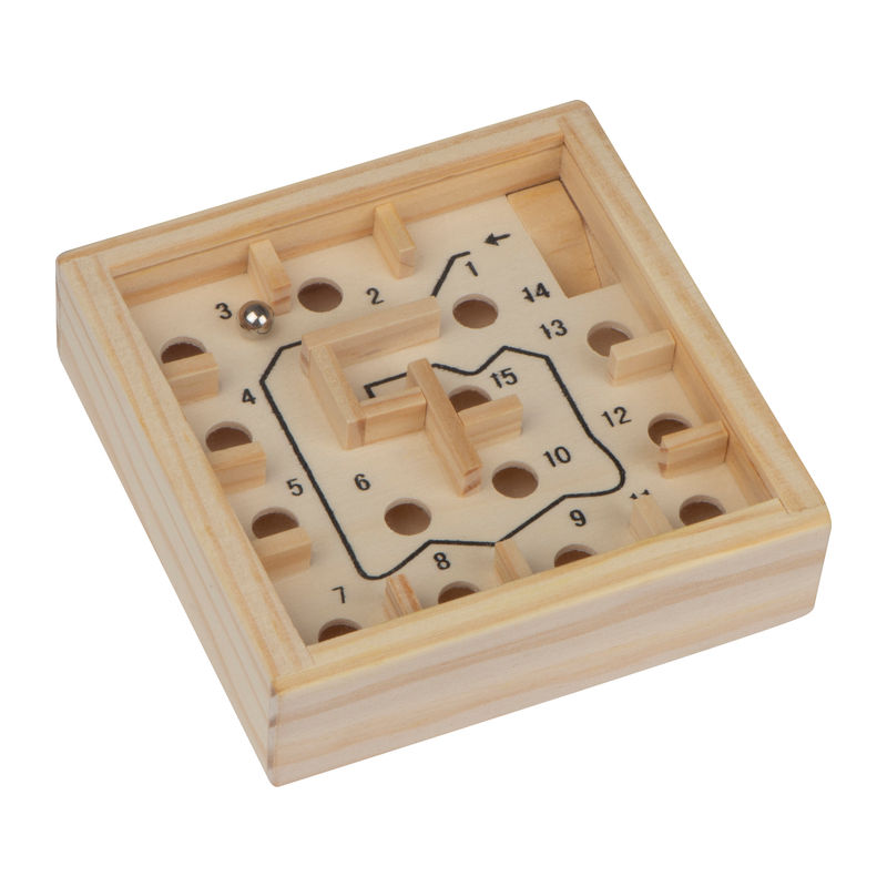 Puzzel wooden labyrinth