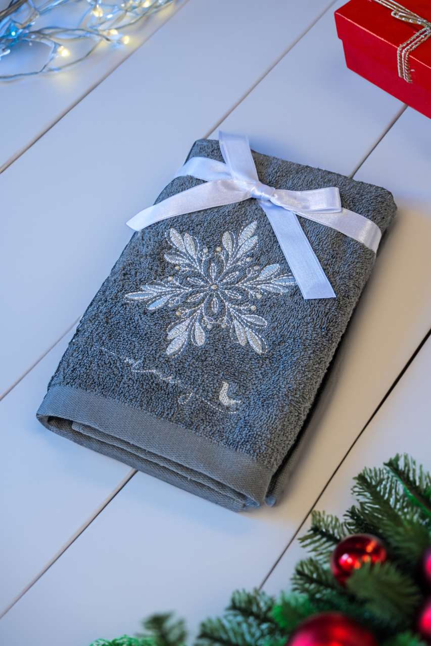 OLIMA CHRISTMAS TOWEL - SNOWFLAKE